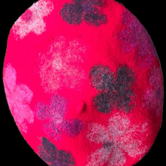 100% Wool Beautiful Italian Beret - Picture 2 of 5